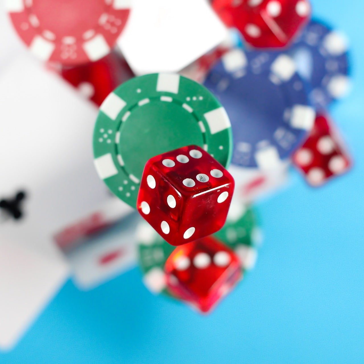 Filipino player claiming a bonus on vip slot promotion page